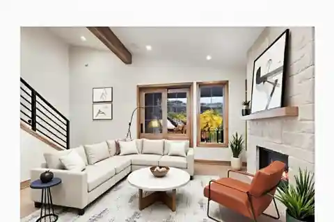 Refined Downtown Living