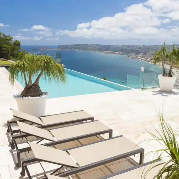 IMPRESSIVE VILLA IN THE PRESTIGIOUS CUESTA SAN ANTONIO