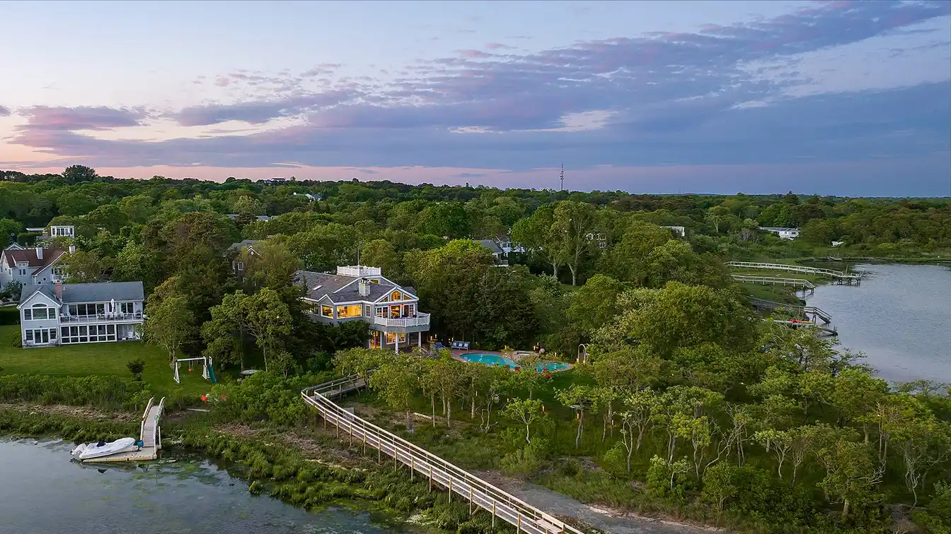 Post Modern Home on Private Waterfront