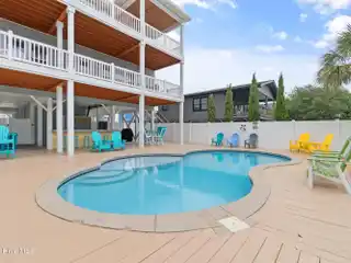Luxury Beach Retreat with Elevator and Pool