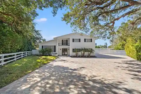 Serene Retreat in Gallinule Place