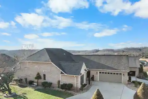 Views, Golf, Country= Home