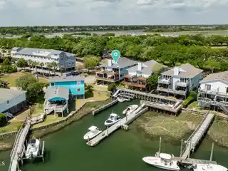 End Unit Condo Overlooking a Lagoon
