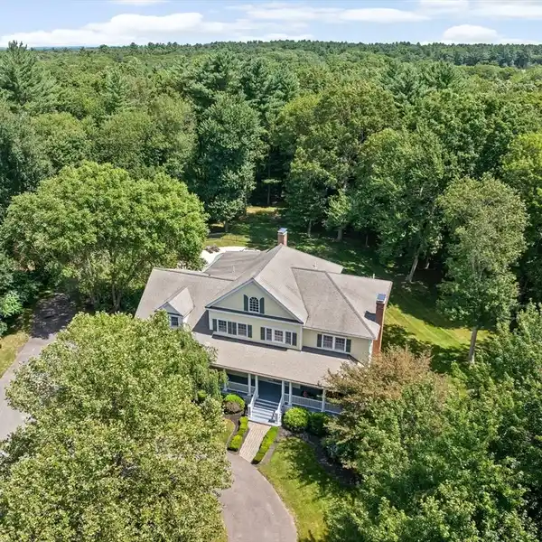 LOVELY COLONIAL HOME ON 1.84 PRIVATE ACRES