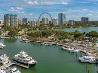 Spectacular Bayfront Residence with Luxurious Amentities