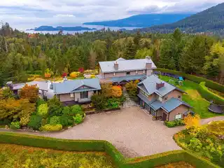 An Unmatched Bowen Island Experience