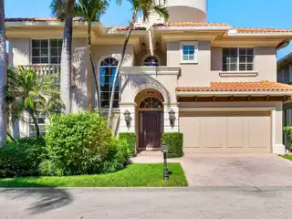 Bright Home in Gated Ocean Grande Place