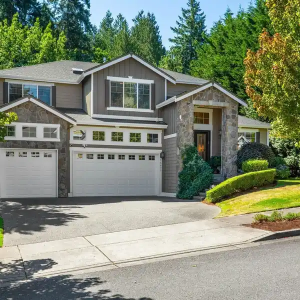 SOPHISTICATION WITH EVERYDAY EASE