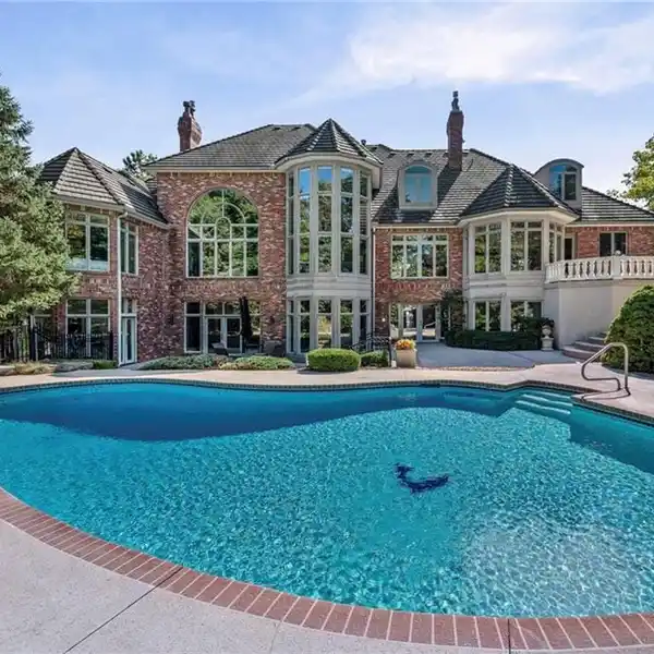 ICONIC RISS LAKE ALL BRICK MANSION