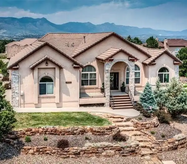 IMMACULATE UPDATED STONE & STUCCO RAISED RANCHER