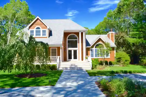 Beautiful Post Modern Rental in the Heart of the Hamptons