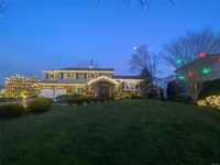 BREATHTAKING SIX BEDROOM BAYFRONT HOME