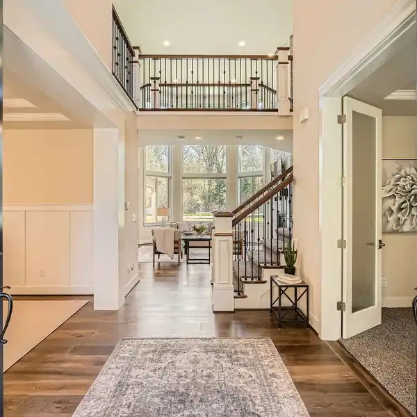 EXTRAORDINARY ESTATE HOME ON BEAUTIFUL GROUNDS