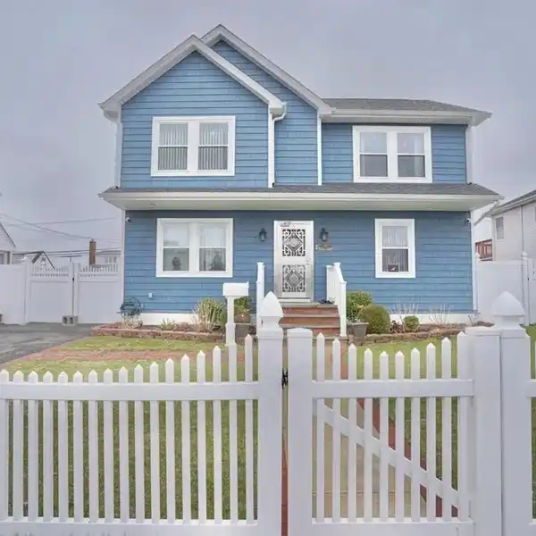 BEAUTIFULLY RENOVATED COLONIAL-STYLE RESIDENCE