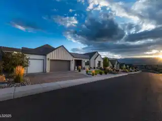 Stunning Contemporary Farmhouse Home