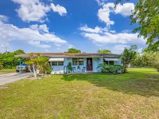 Country Living in the Heart of Palm Beach Gardens