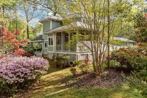 Discover Waterfront Living at Its Finest