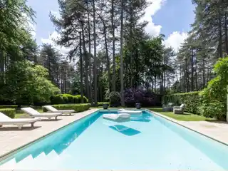 Magnificent Villa in a Wooded Golf Course Setting