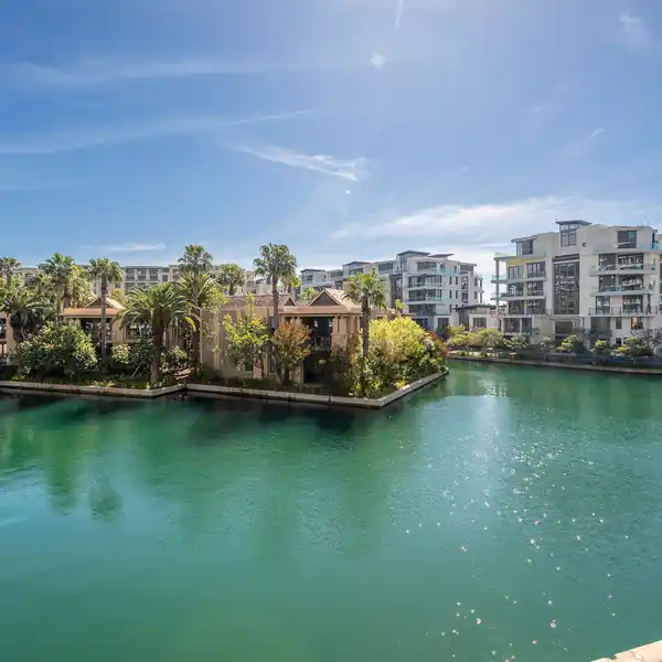 SOUGHT-AFTER ONE BEDROOM APARTMENT IN JULIETTE, WATERFRONT MARINA