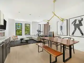 Beautifully Designed Apartment in a Boutique Building