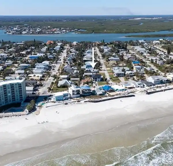 COASTAL LIVING AT ITS FINEST FIVE HOUSES TO THE BEACH