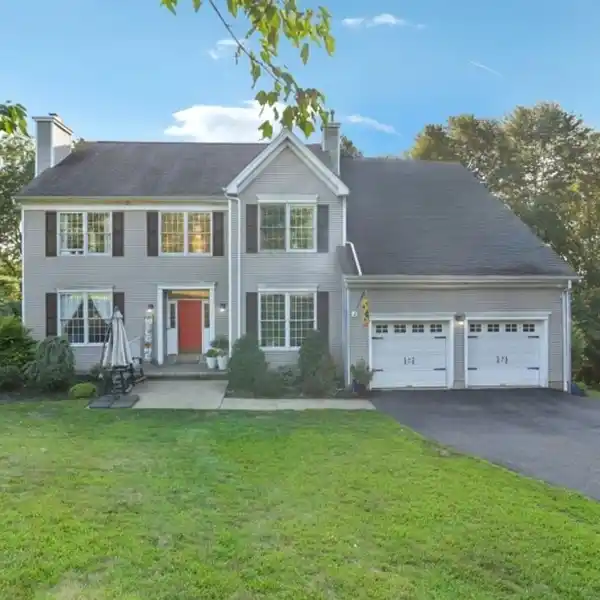 ELEGANT CENTER HALL COLONIAL WITH MOUNTAIN VIEWS