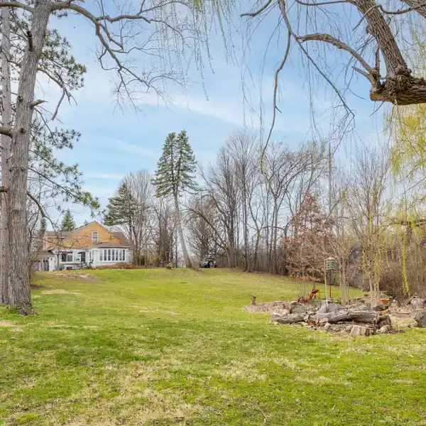 BREATHTAKING 2.5-ACRE PARCEL