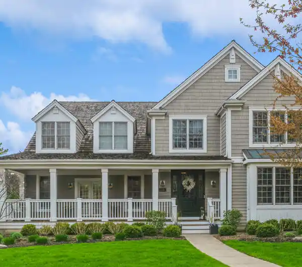 COMPLETELY REMODELED BEAUTY IN THE GLEN