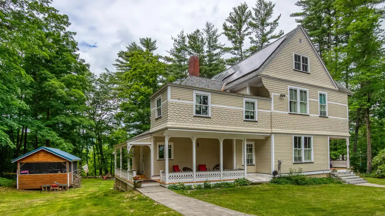 Historic Victorian Home in Conway, Nh