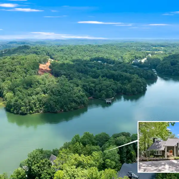 STUNNING RENOVATED RETREAT ON DEEP WATER