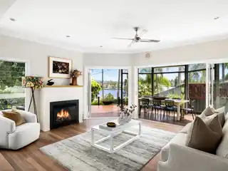 Coastal Haven with Lagoon Views and Luxe Design