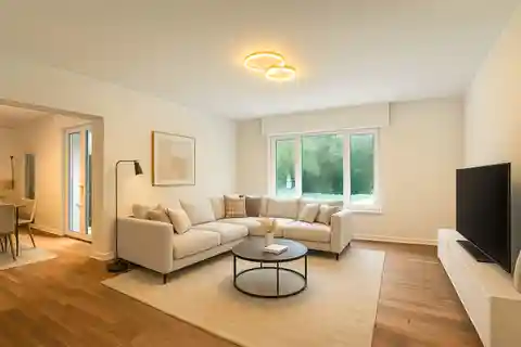 Charming Detached House with Large Garden