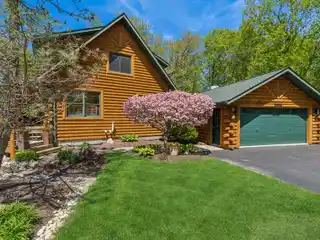 Refined Luxury in This Exceptional Log Home
