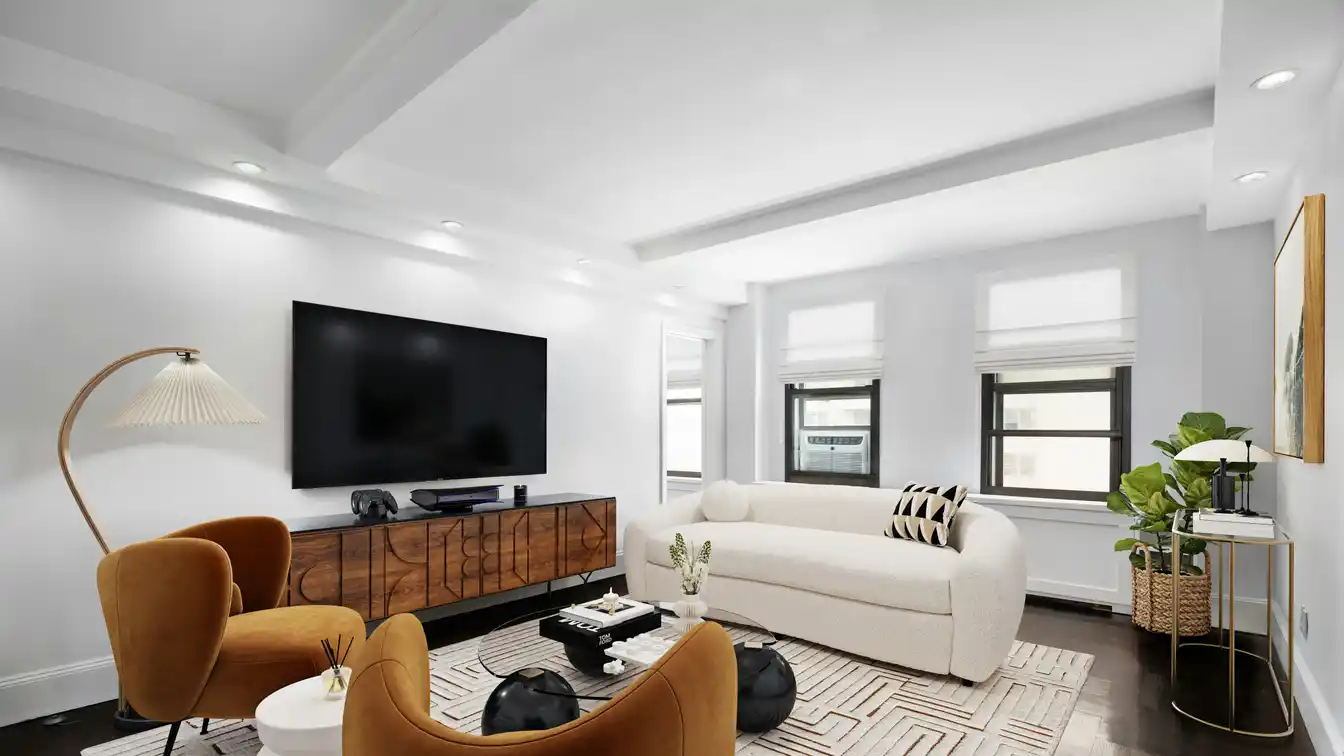 Captivating Rarely Available Renovated Apartment