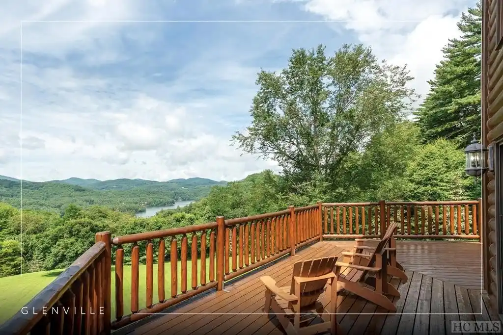 Log Cabin with Breathtaking Views of Lake Glenville