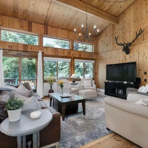 TURN-KEY VAIL DUPLEX