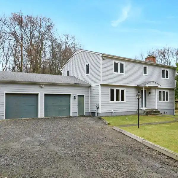 GREAT OPPORTUNITY IN MID-COUNTRY GREENWICH