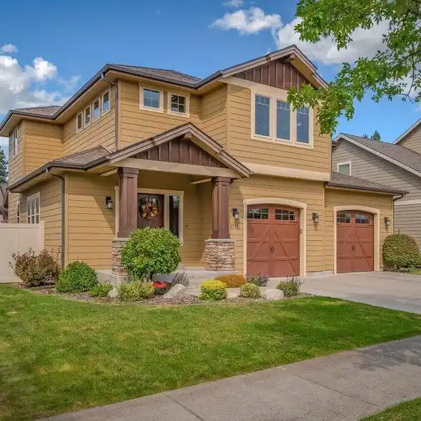 IMMACULATE HOME IN COEUR D'ALENE PLACE