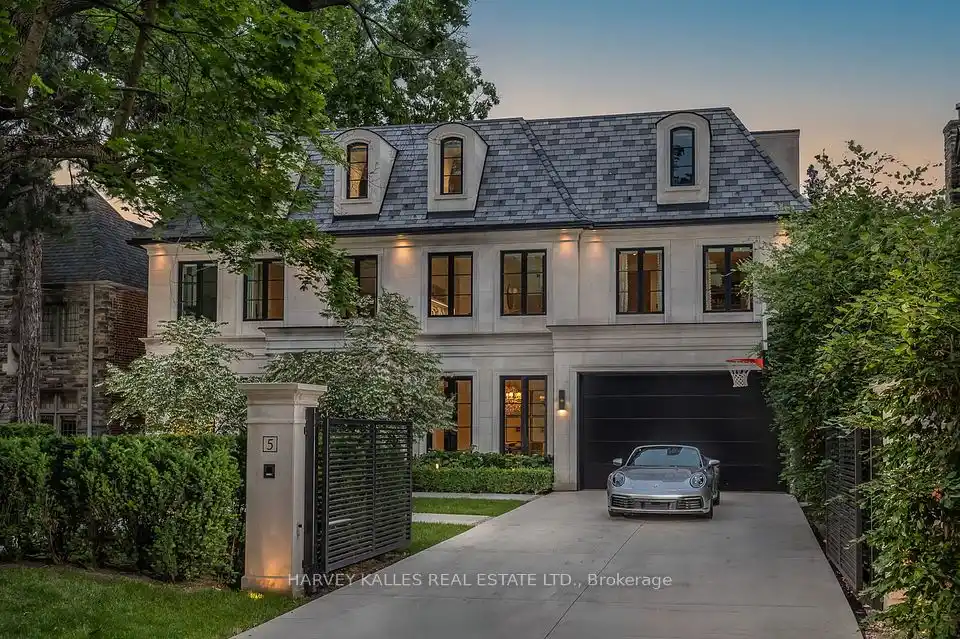 Architectural Masterpiece in Forest Hill