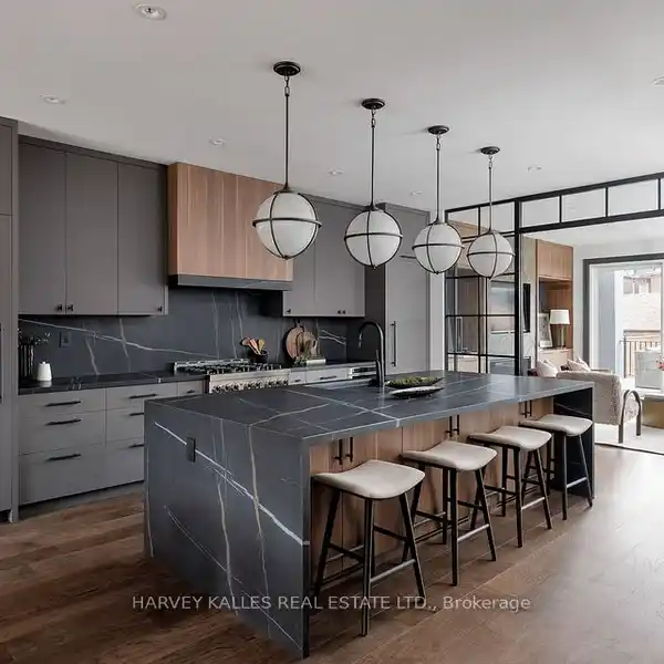 NEW YORK STYLE INDUSTRIAL SOFT LOFT