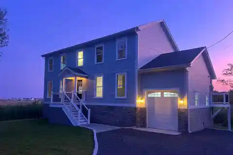 Newly Built Luxury Residence in Old Saybrook