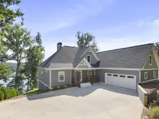 Newer Lake Home with Amazing Views