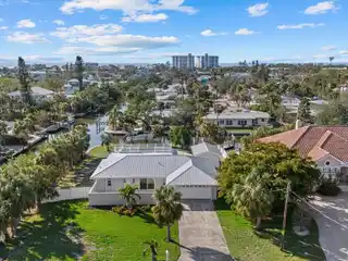 Stunning Waterfront Estate on Siesta Key