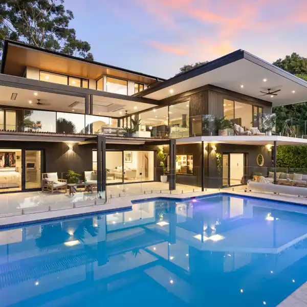 RESORT-STYLE LUXURY SURROUNDED BY PRISTINE BUSHLAND
