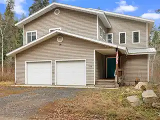 Wonderful Home with Lake and Mountain Views
