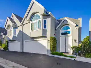Chic Coastal Retreat Steps from Del Mar Beach
