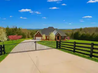Peaceful Country Living on 5 Private Acres