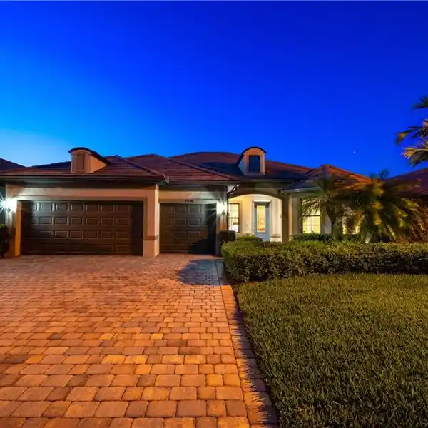 AMAZING VALUE FOR WINDING CYPRESS