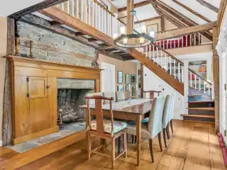 1779 Charm with Modern Conveniences