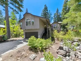 Spacious Turnkey Mountain Home in Coveted Montgomery Estates